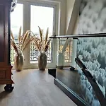 Savannah Villa *