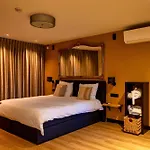 Savannah Villa *