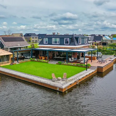 Savannah * Roelofarendsveen