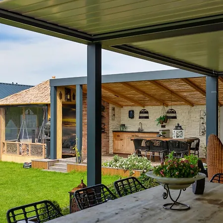 Savannah Roelofarendsveen